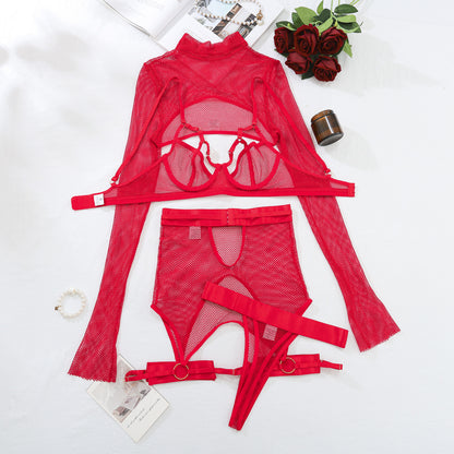 Zmysłowa Siatka: Erotyczna Bielizna z Efektem Wow w Kolorze Czarnym i Czerwonym!