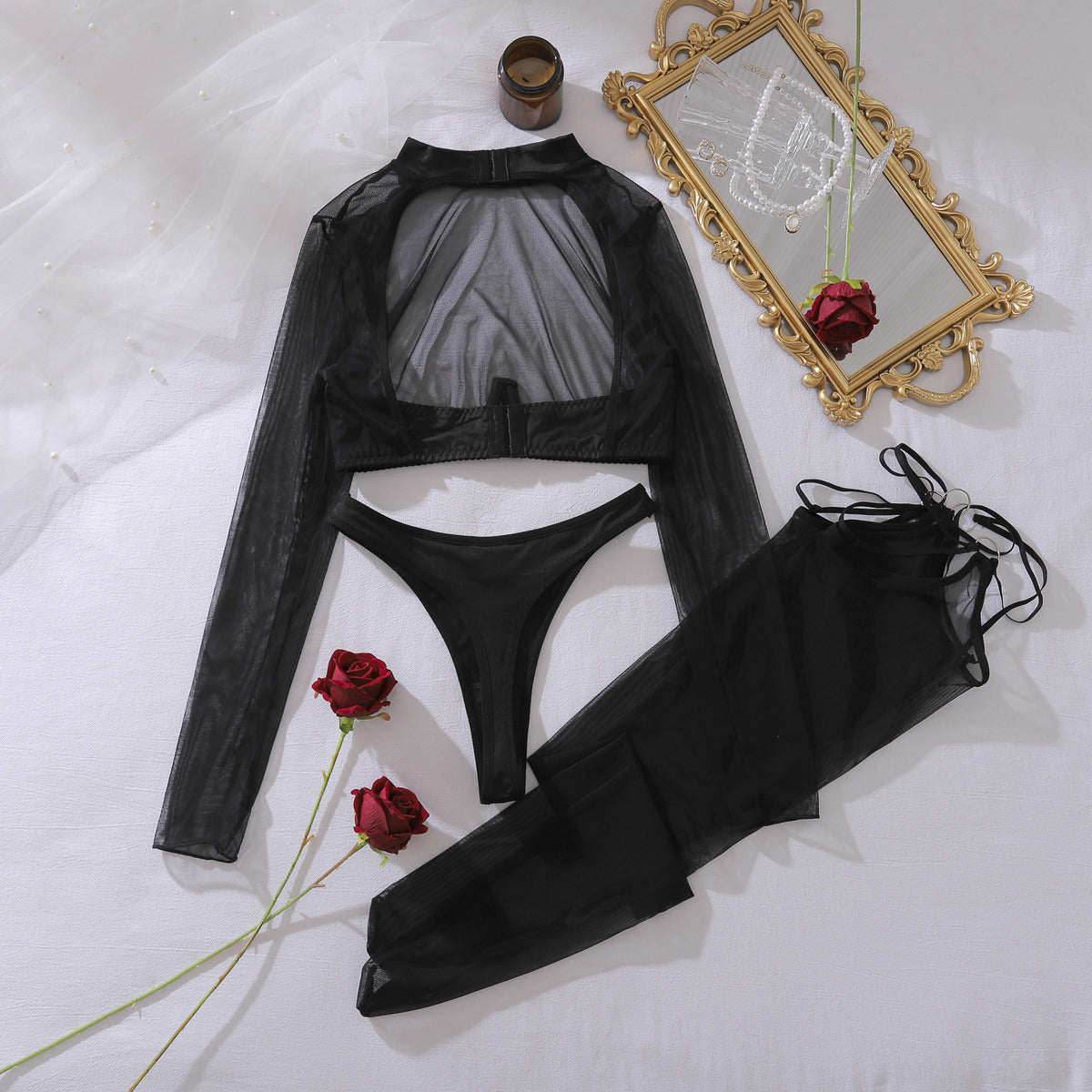 Transparentny Komplet Bielizny z Długim Rękawem i Ozdobnymi Pończochami