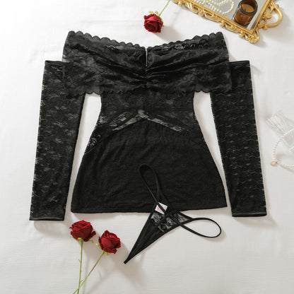 Luksusowy Komplet Bielizny z Czarnej Koronki z Uprzężą i Wycięciami – "Black Velvet Temptation"
